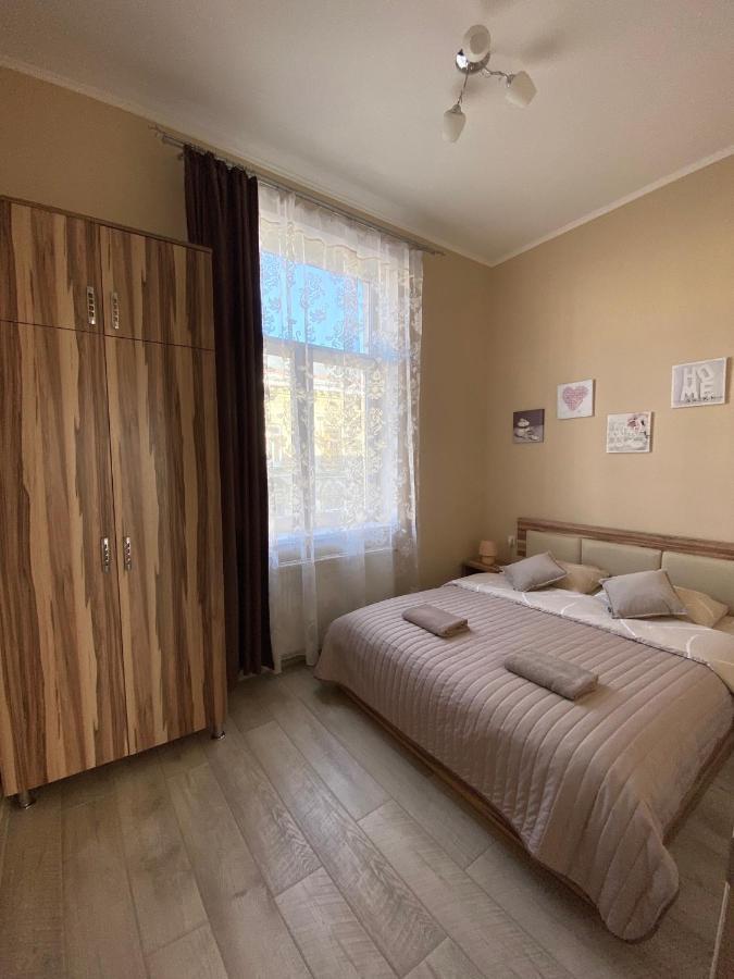 לבוב Opera House Apartment מראה חיצוני תמונה